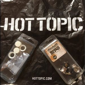 One tongue & ear gauge jewelry